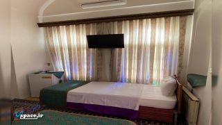 اتاق هتل سنتی کهن کاشانه - یزد